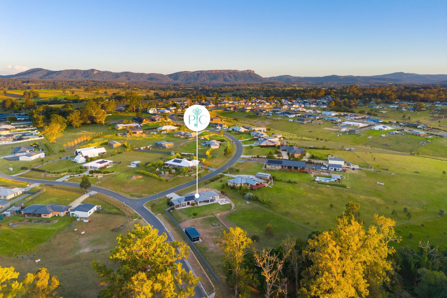 Modern Country Living in Beautiful Beechwood