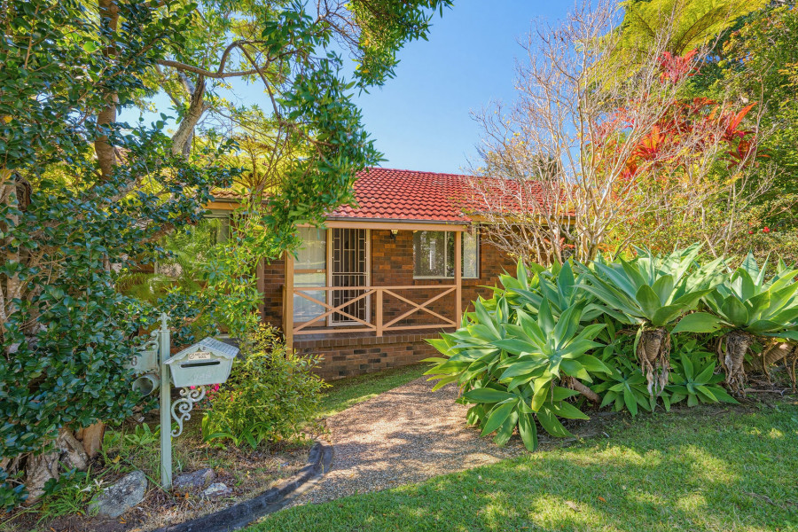 Leafy Seclusion, Coastal Connection