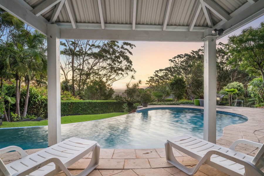 Private Treetop Sanctuary with Sweeping Views