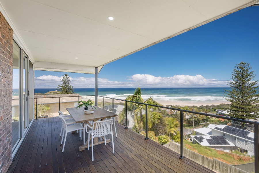 Unrivalled Ocean Views in Exclusive Beachside Enclave