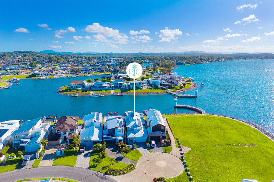 Offers Invited | The Beauty of Canal Living with Rare River Connection
